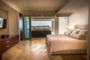 Magia Beachside By Bric Playa del Carmen 4*,