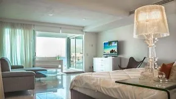 Magia Beachside By Bric بلايا ديل كارمن فندق